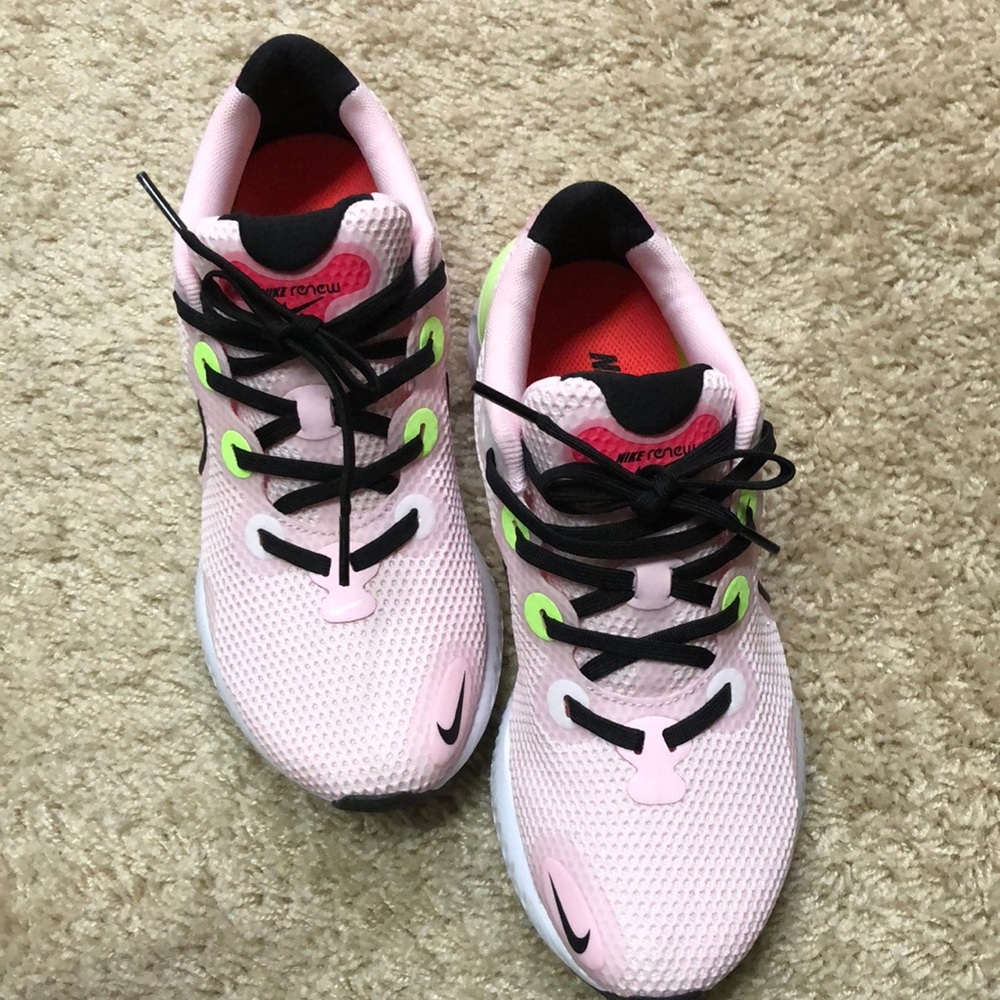 Nike renew run 7.5